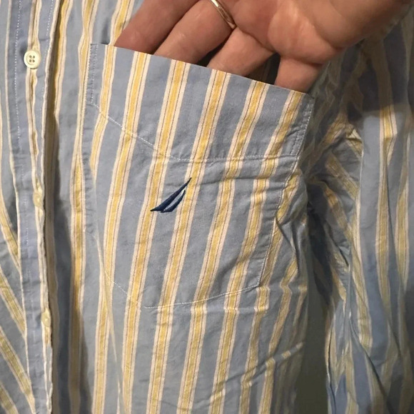 Nautica Long Sleeve Button Down. SZ Large. Breast Pocket. Blue And Yellow Stripe - Picture 4 of 6